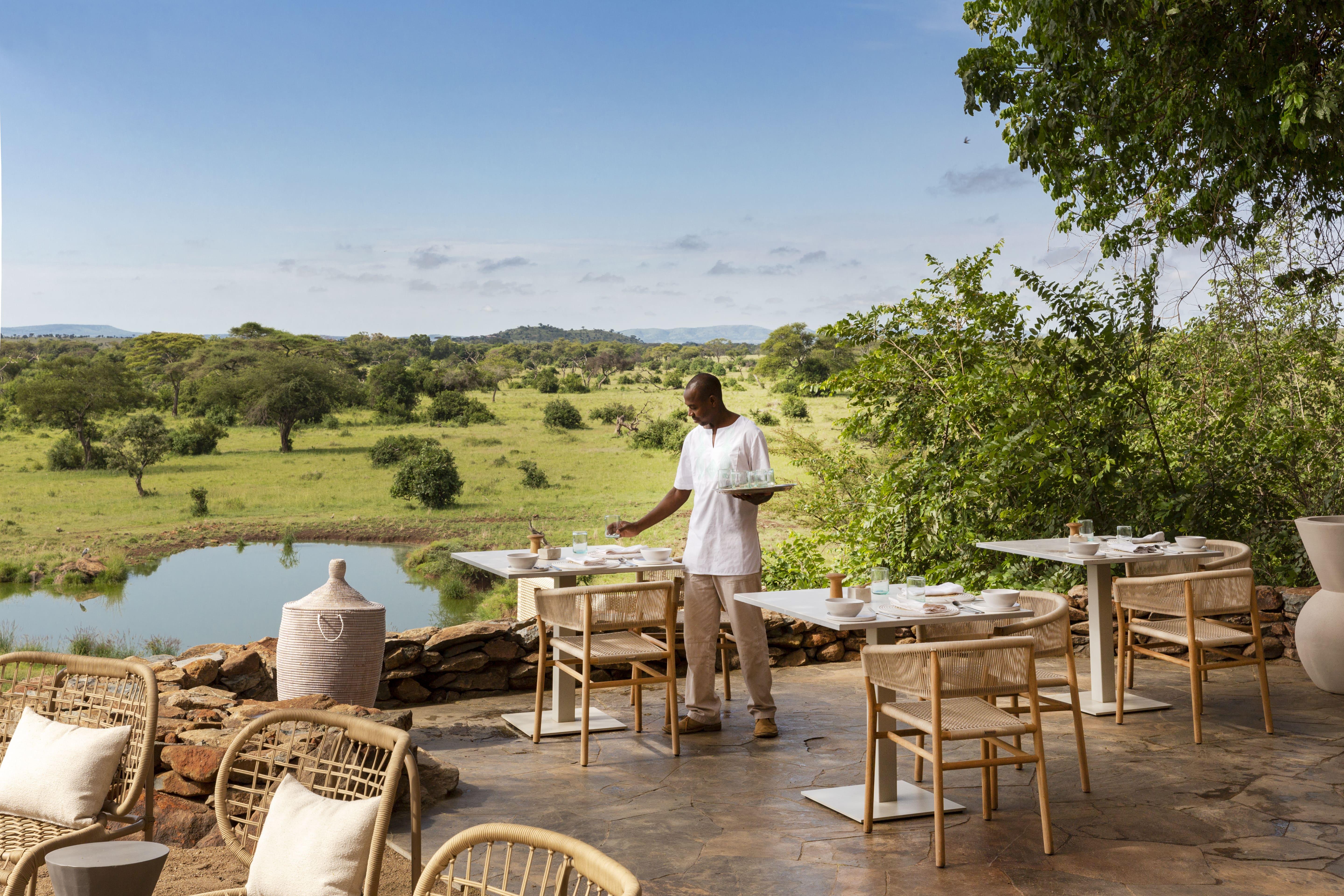 Singita Faru Faru Riverbank Lodge Setting
