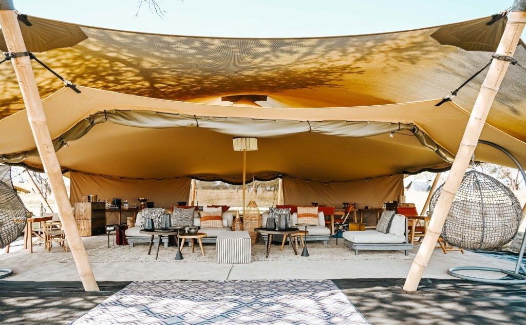 Open-Air Safari Lounge Tent with Savanna Views