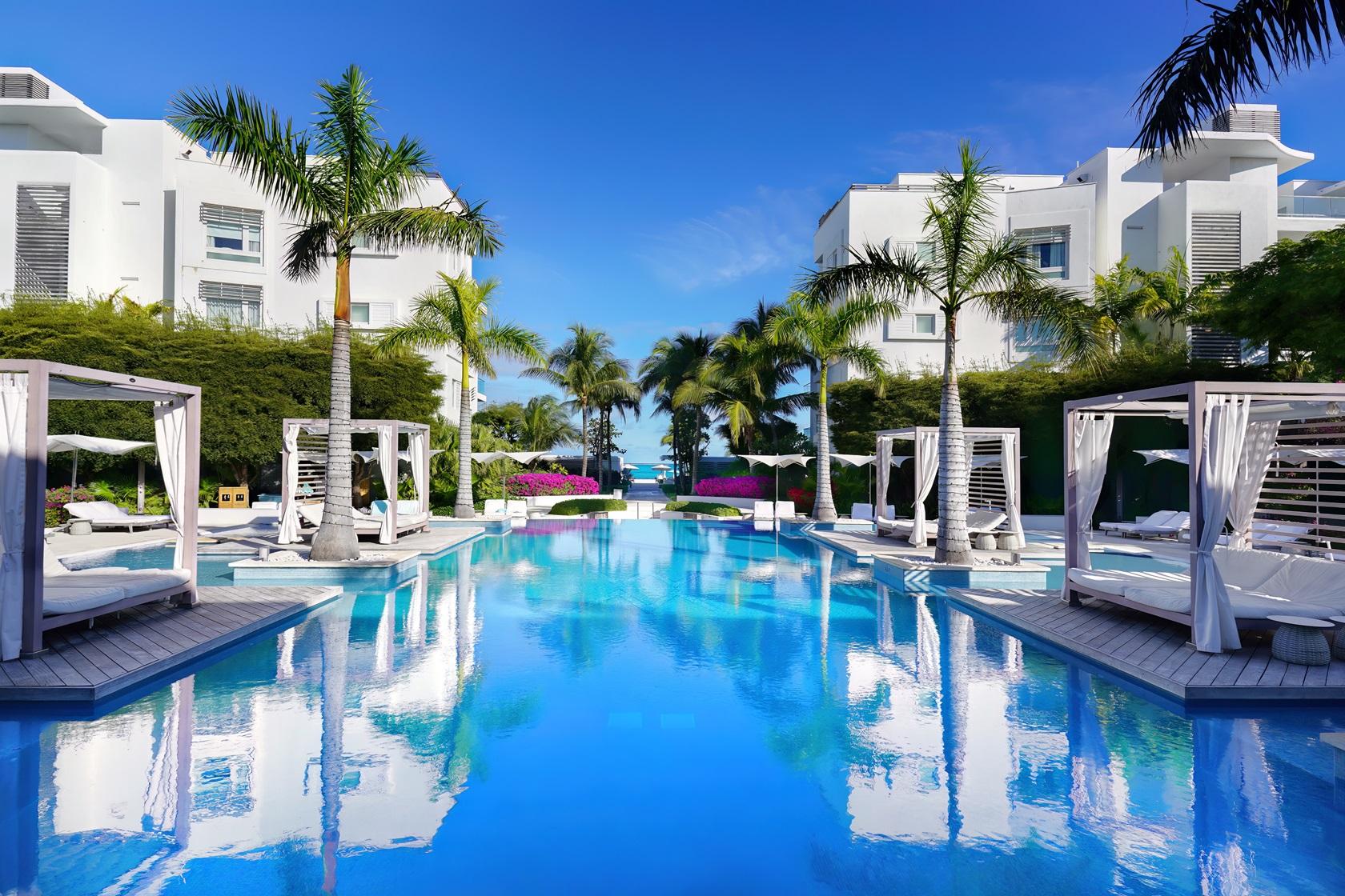 Wymara Resort + Villas Luxury Grace Bay Beach and Sunset Cove