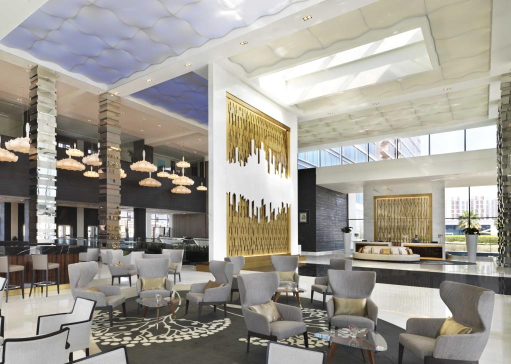 Fairmont Bab Al Bahr Grand Lobby