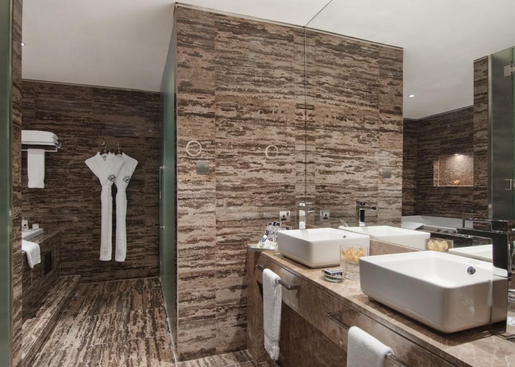 Presidential Suite Marble Spa Bathroom
