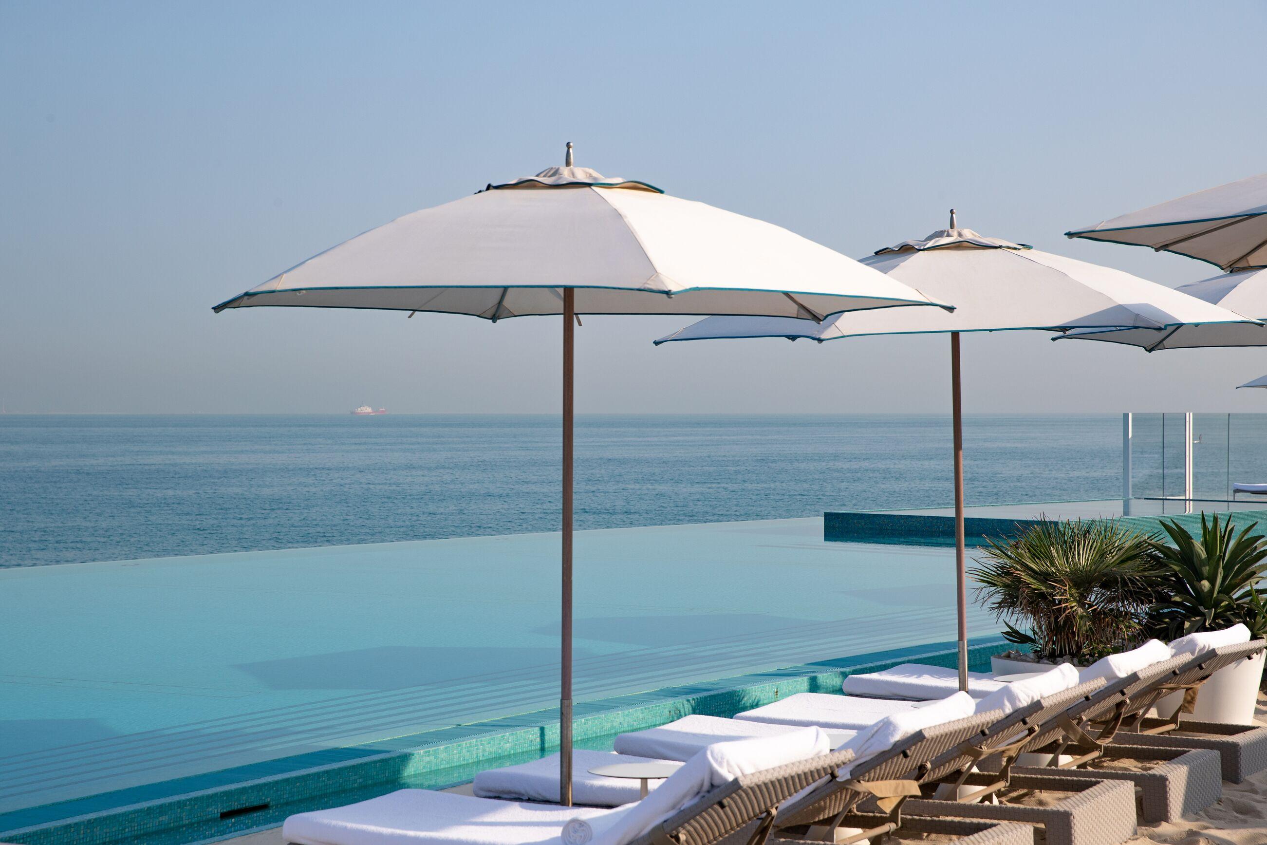Jumeirah Burj Al Arab The Terrace Infinity Pool