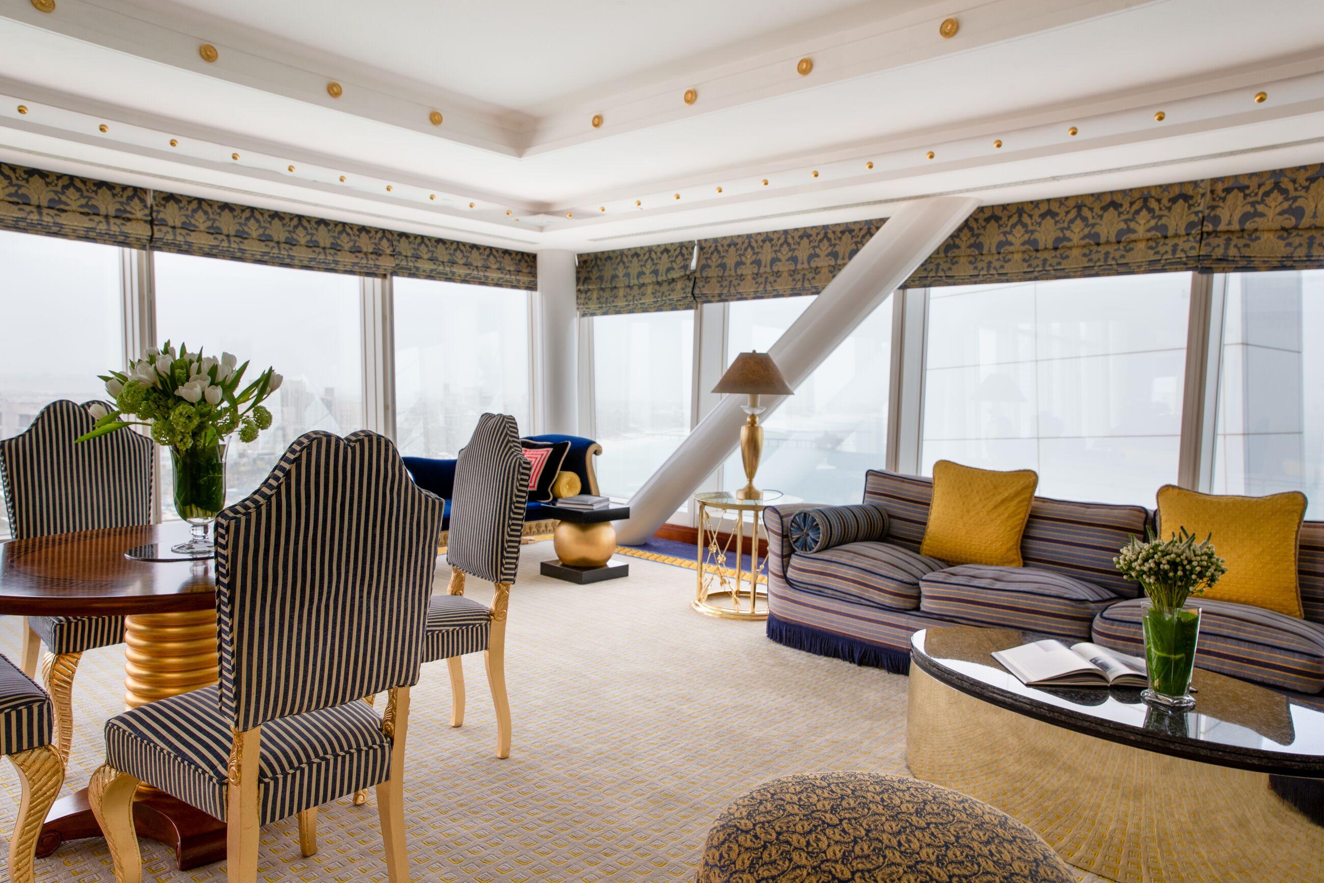 Panoramic Suite Living Room