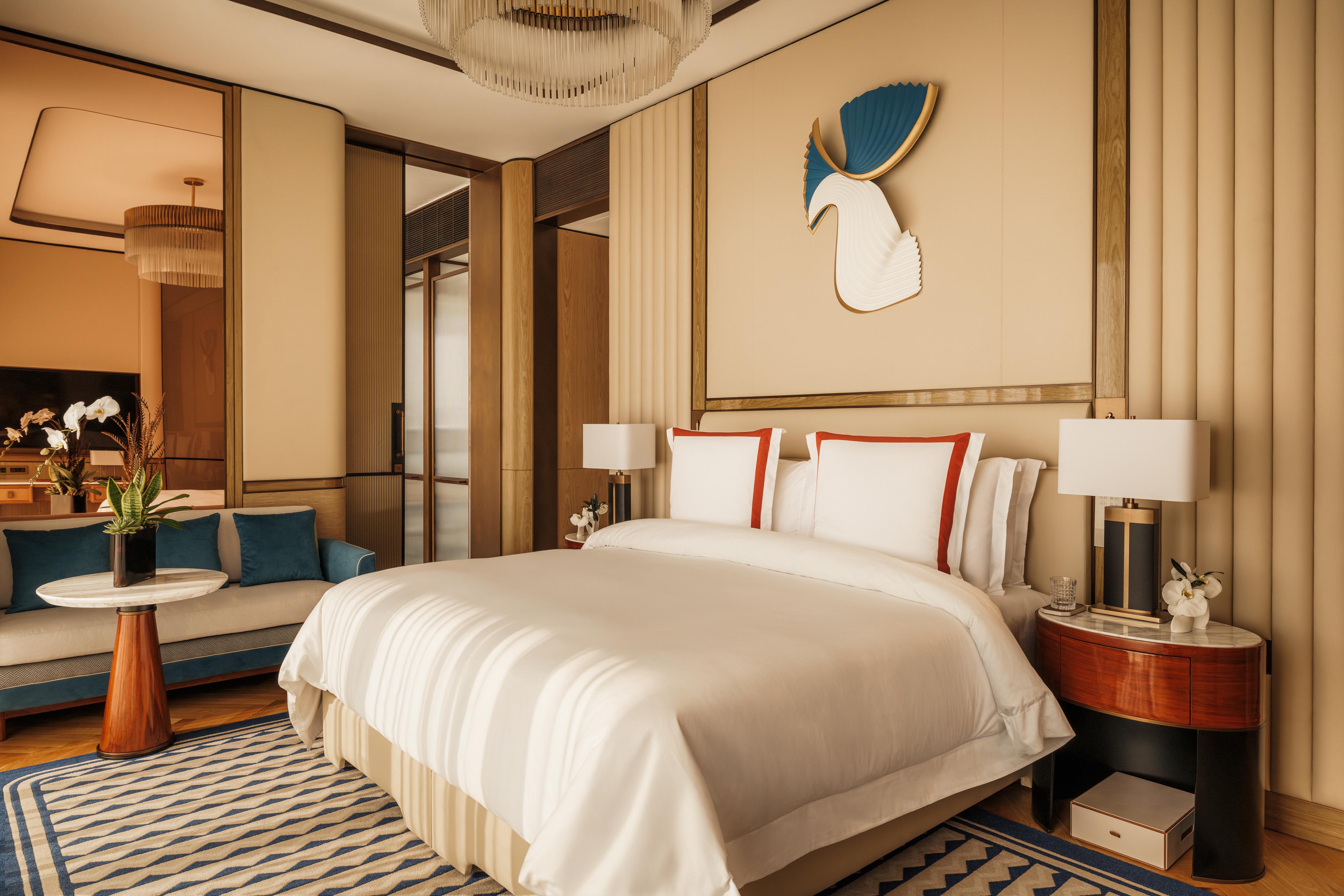 Ocean Deluxe Suite Bedroom