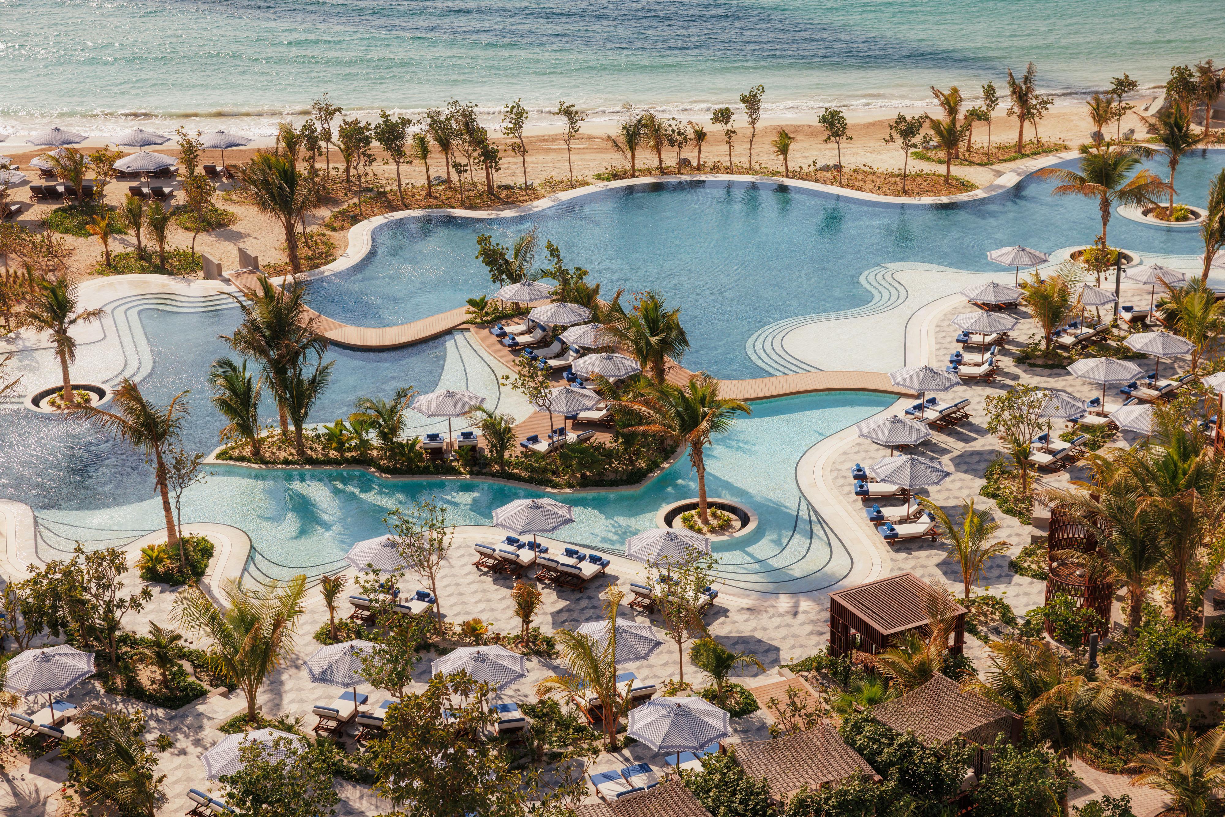 Resort Lagoon Pool