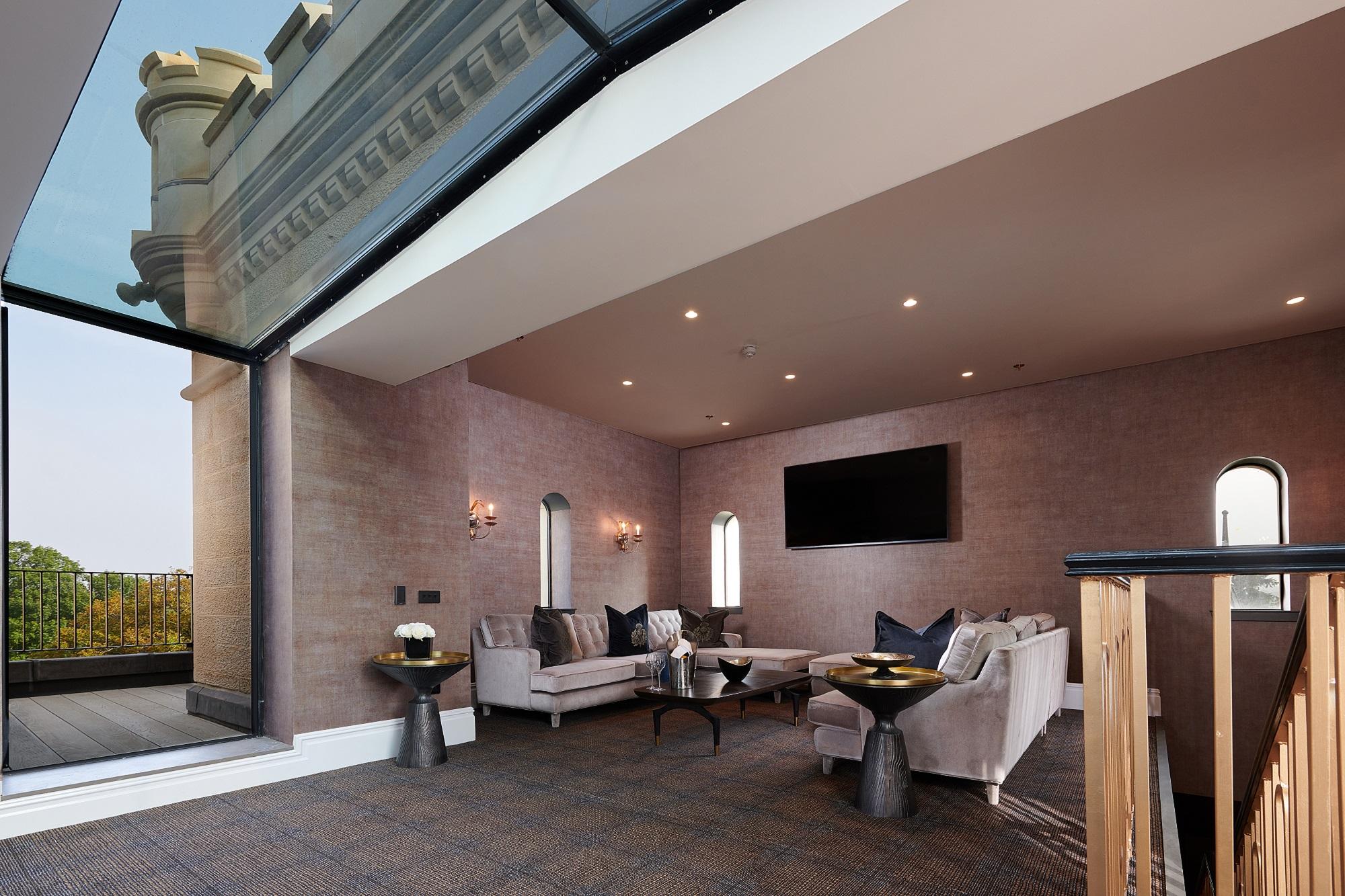 The Cameron Penthouse Suite Grand Living Room