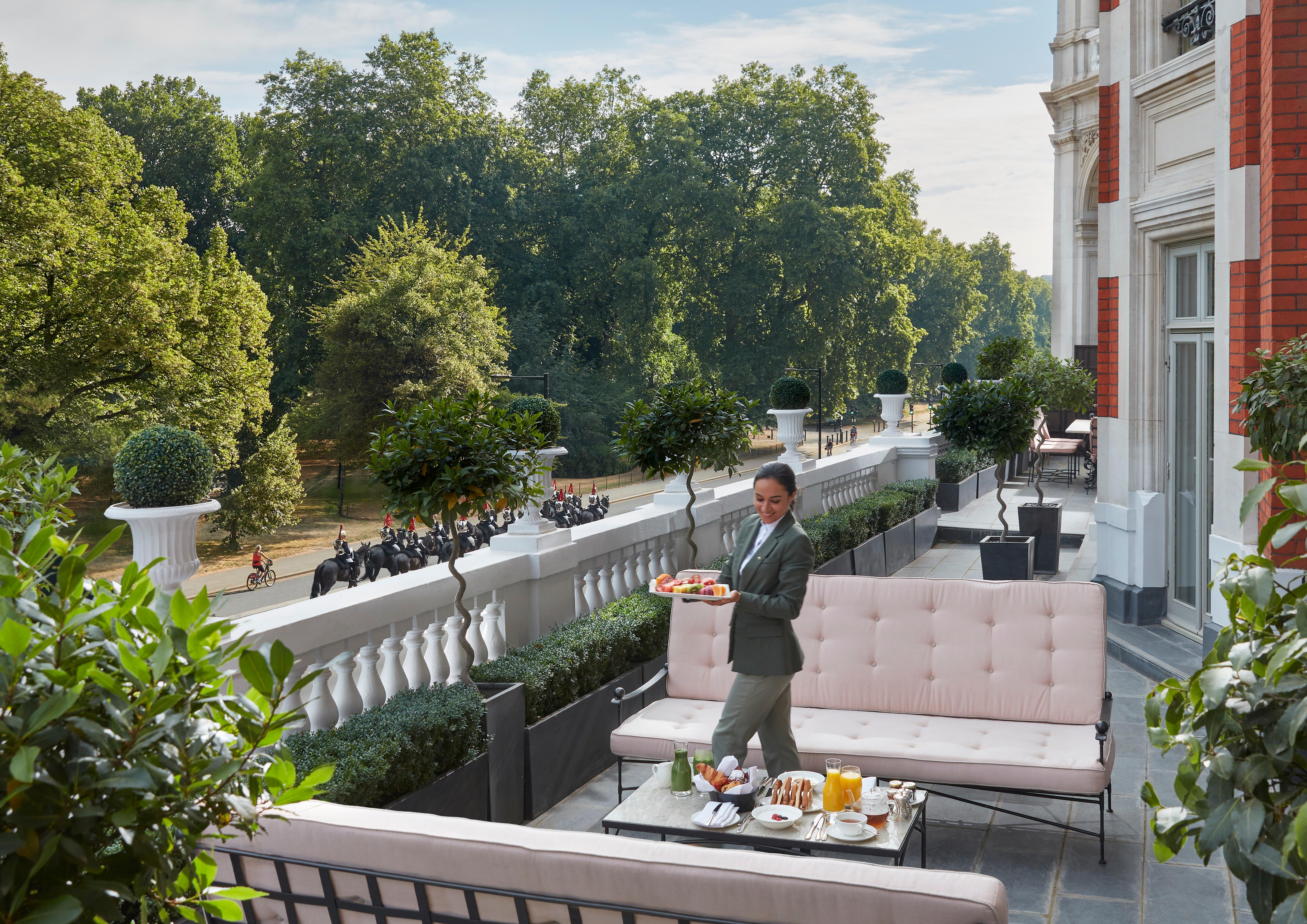 Royal Suite Wraparound Terrace