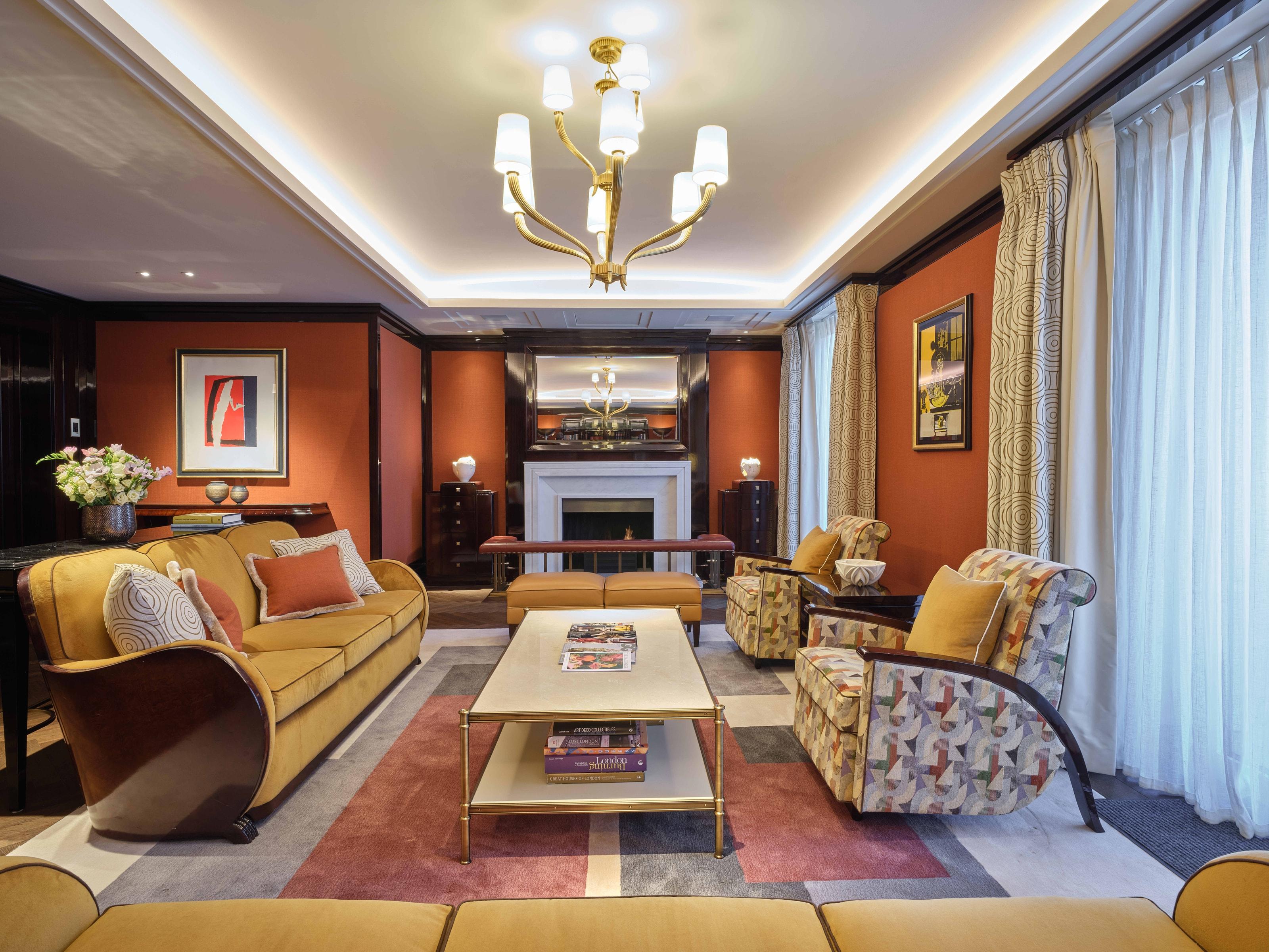 Roosevelt Suite Living Room with Private Terrace