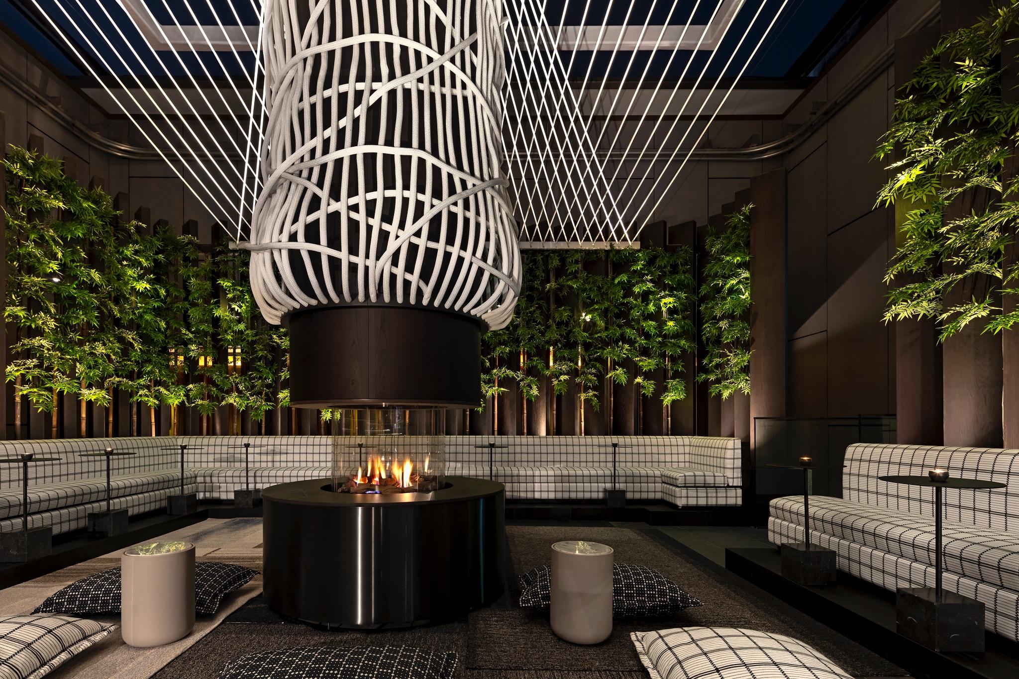 8 at The Londoner Rooftop Izakaya Lounge