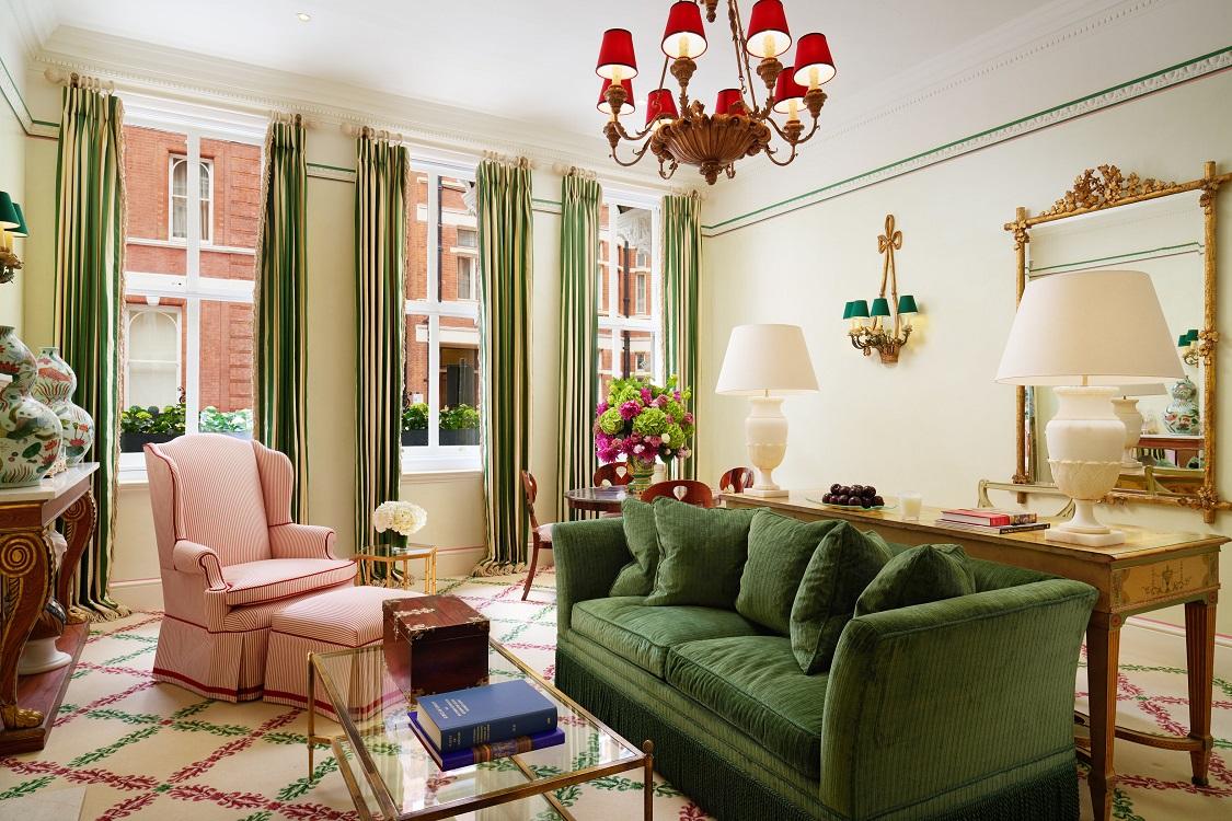 Two-Bedroom Kensington Palace Residence Living Room