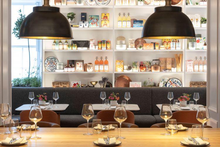 Commons Club Open Kitchen Serving Modern Scottish Gastronomy