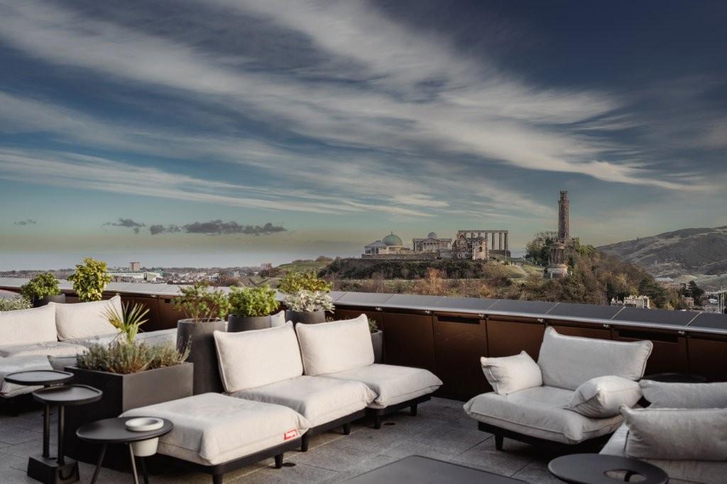 W Deck 360-Degree Rooftop Lounge with Unmatched Edinburgh Skyline Panoramas