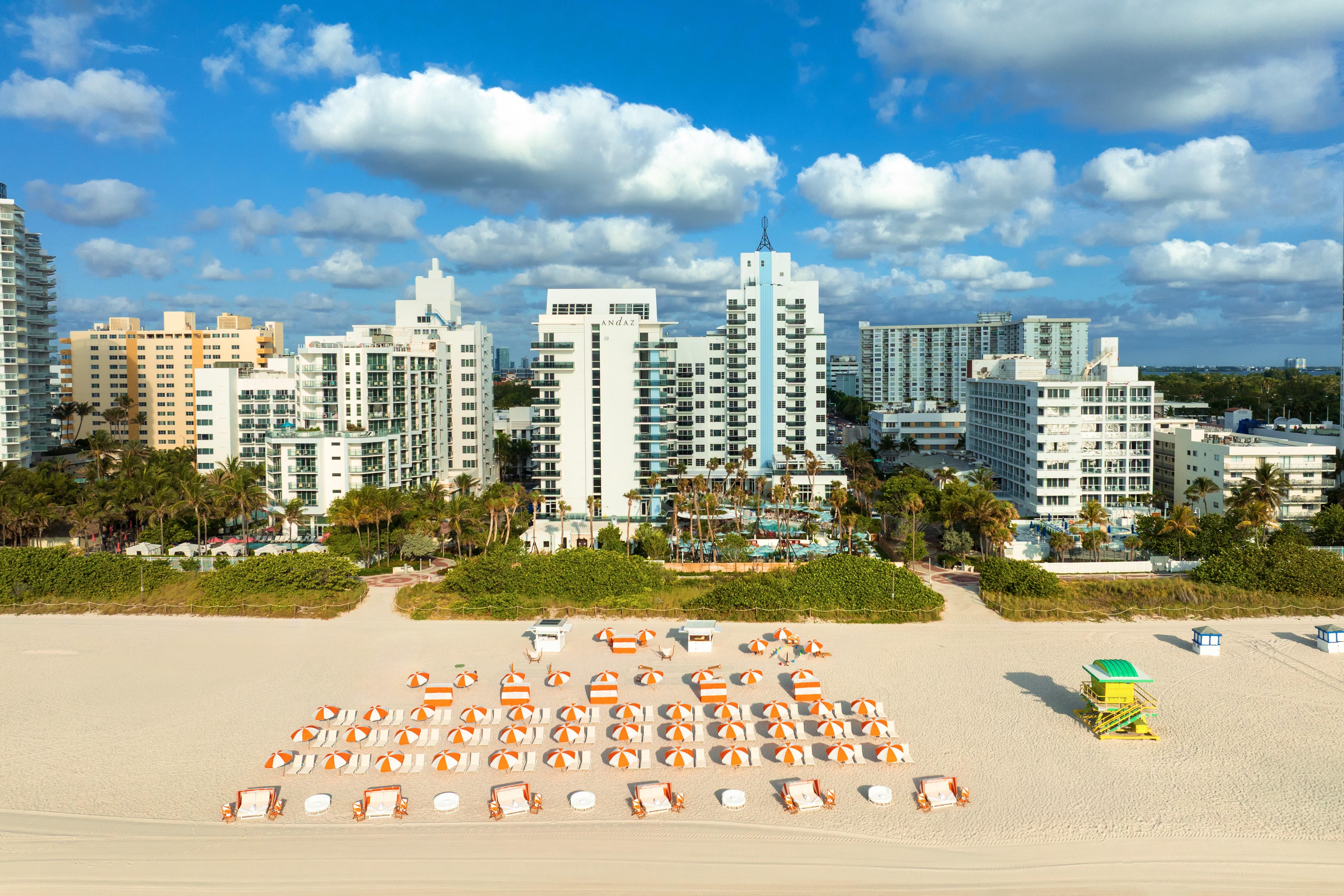 Andaz Miami Beach Resort Grounds