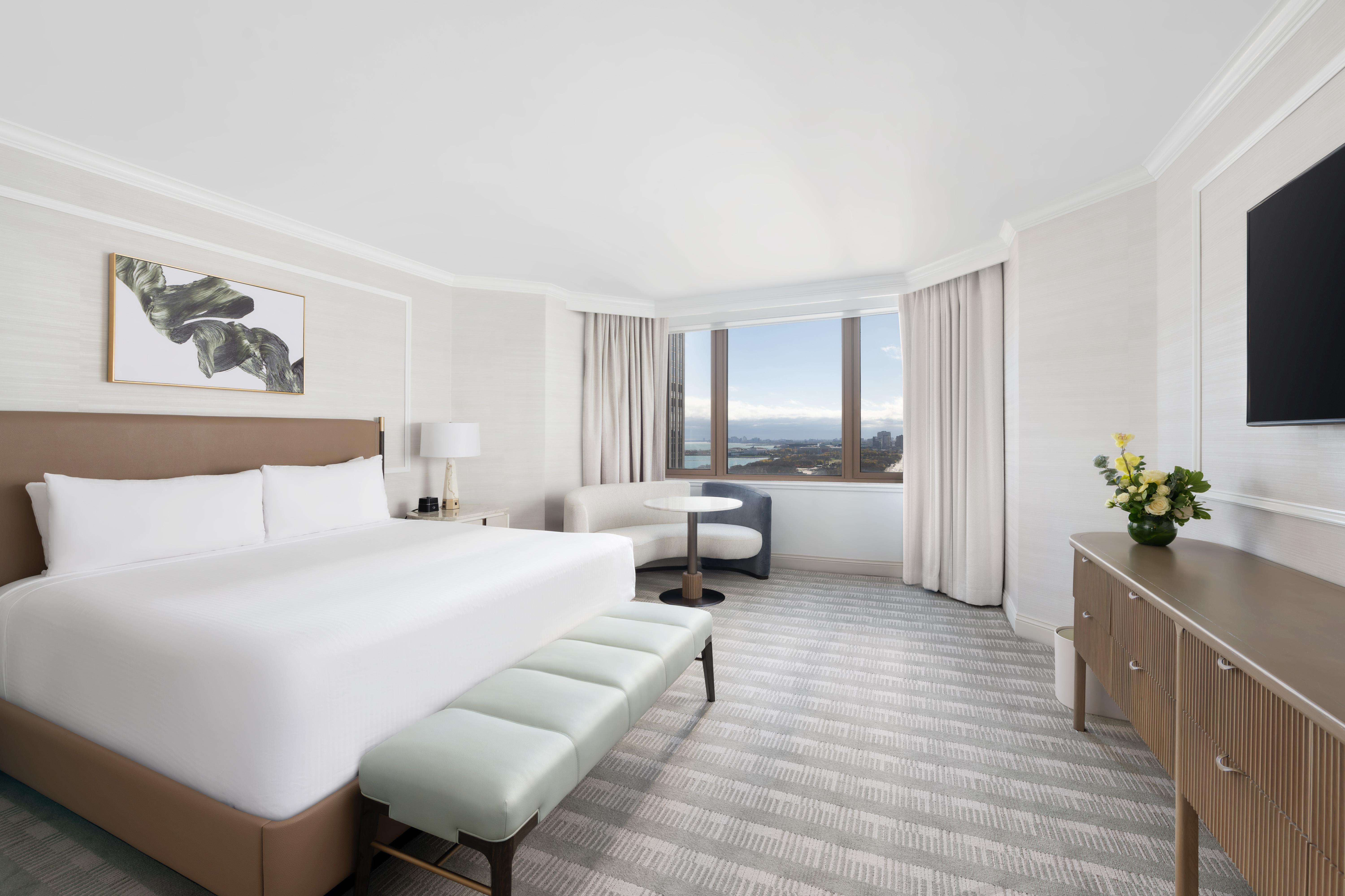 Fairmont Chicago, Millennium Park Suite