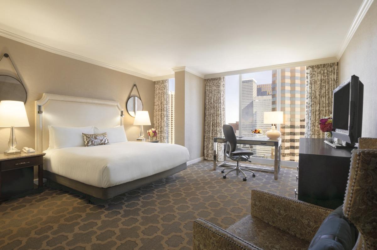 Fairmont Dallas Resort Grounds
