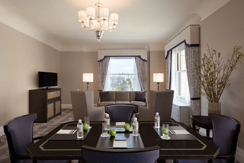 Fairmont San Francisco Resort Grounds