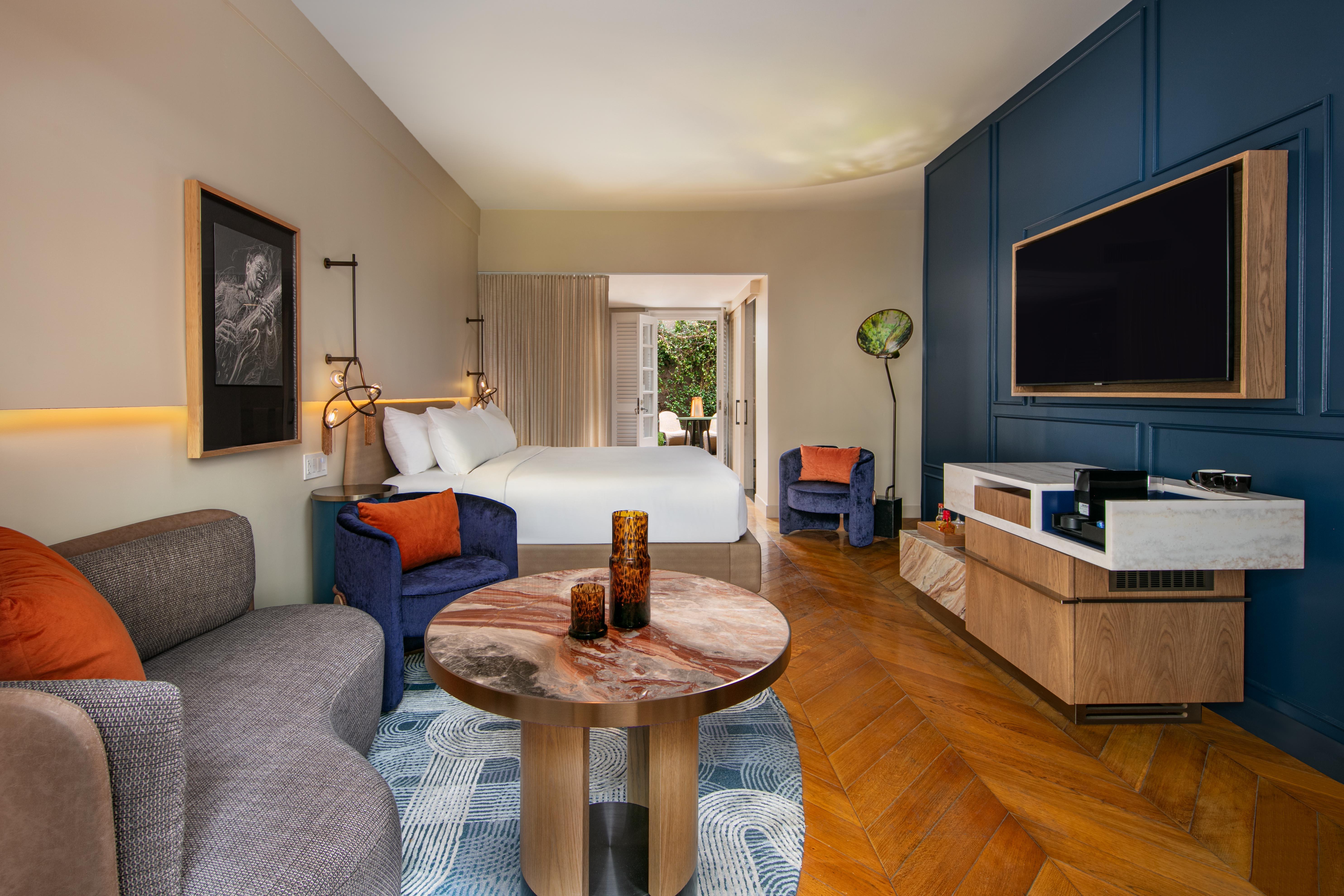 Hotel de la Poste â€“ French Quarter, A Renaissance Hotel