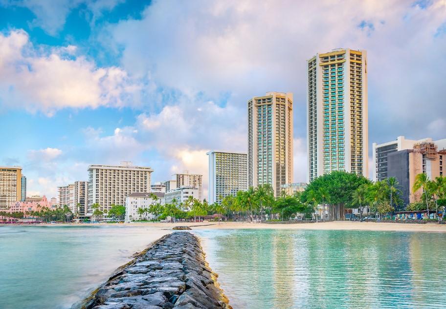 Hyatt Regency Waikiki Beach Resort & Spa