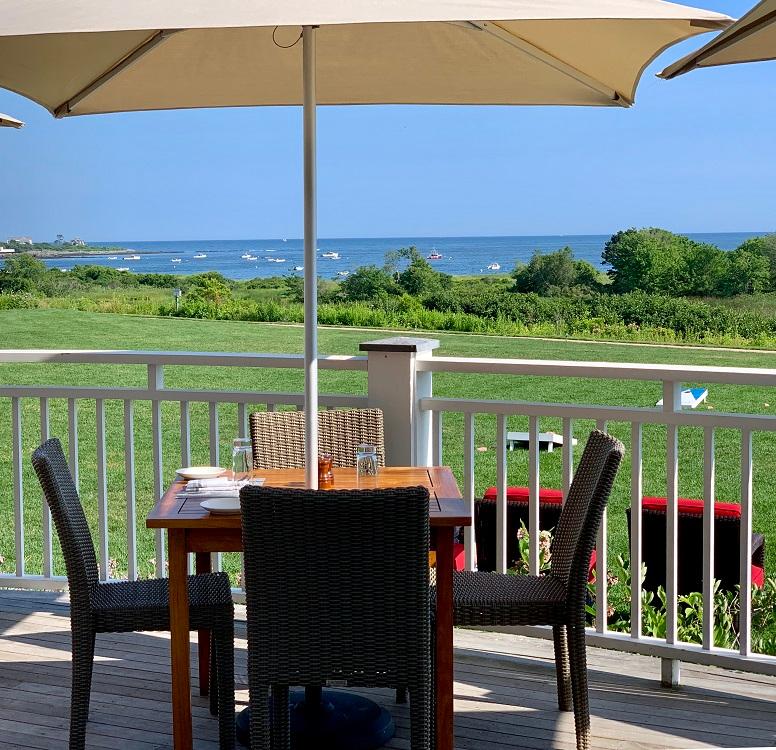 Inn by the Sea Lounge