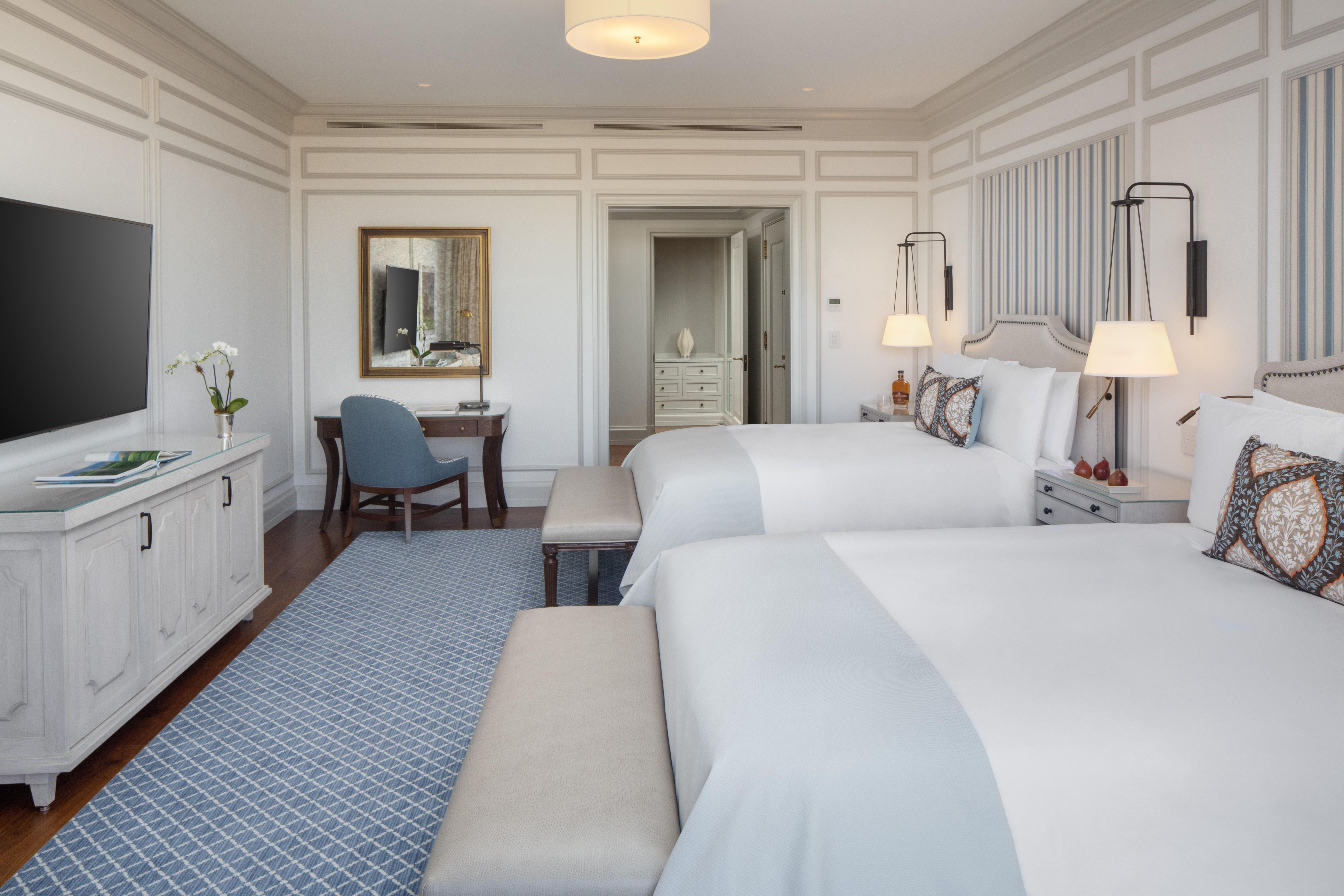 Deluxe Rooms with Balconies