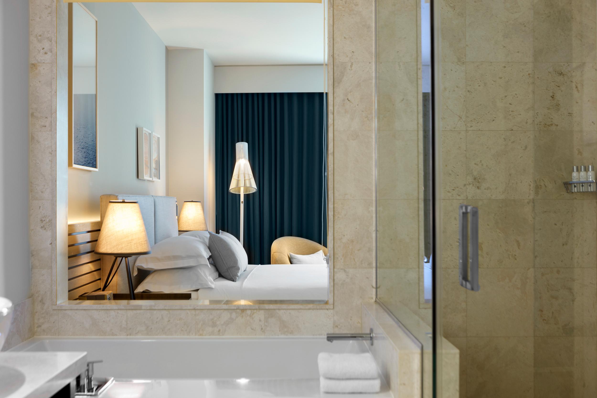 Kimpton EPIC Miami Pool