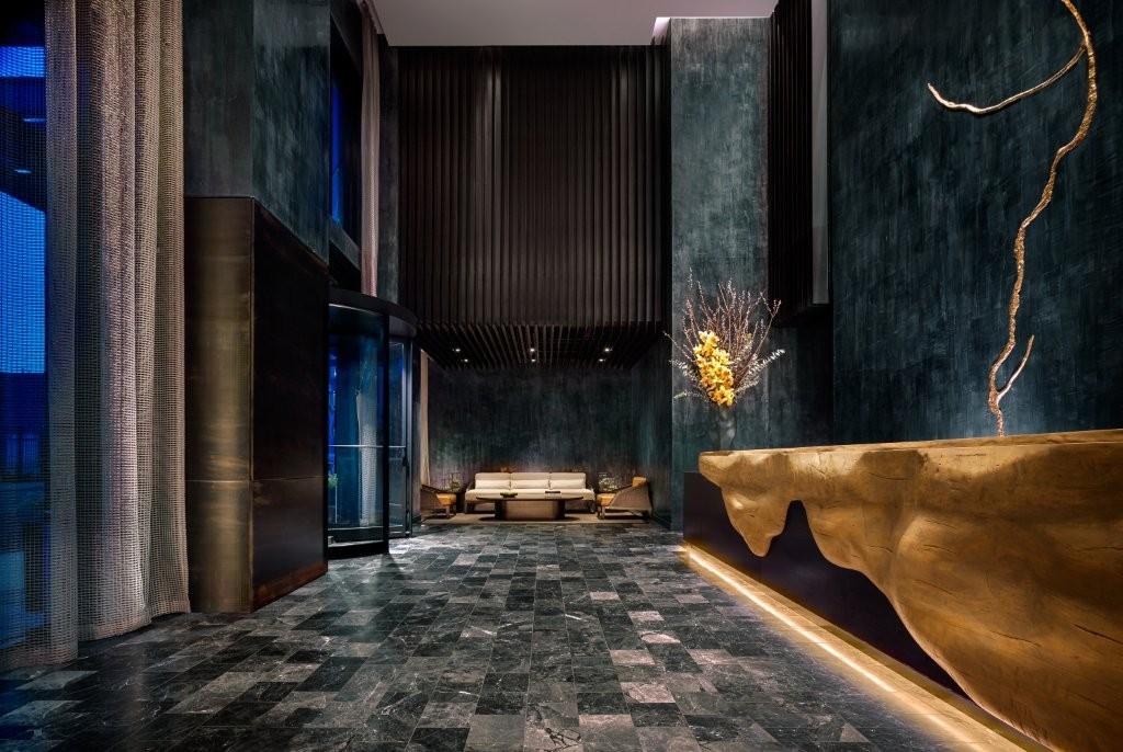 Nobu Hotel Chicago Resort Grounds