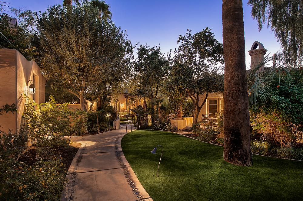 Royal Palms Resort and Spa Suite