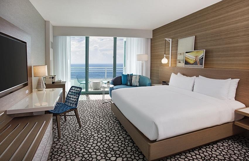 Signia by Hilton Diplomat Beach Resort Suite