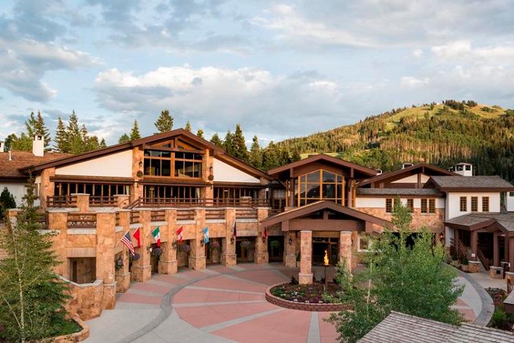 Stein Eriksen Lodge Deer Valley Resort Grounds