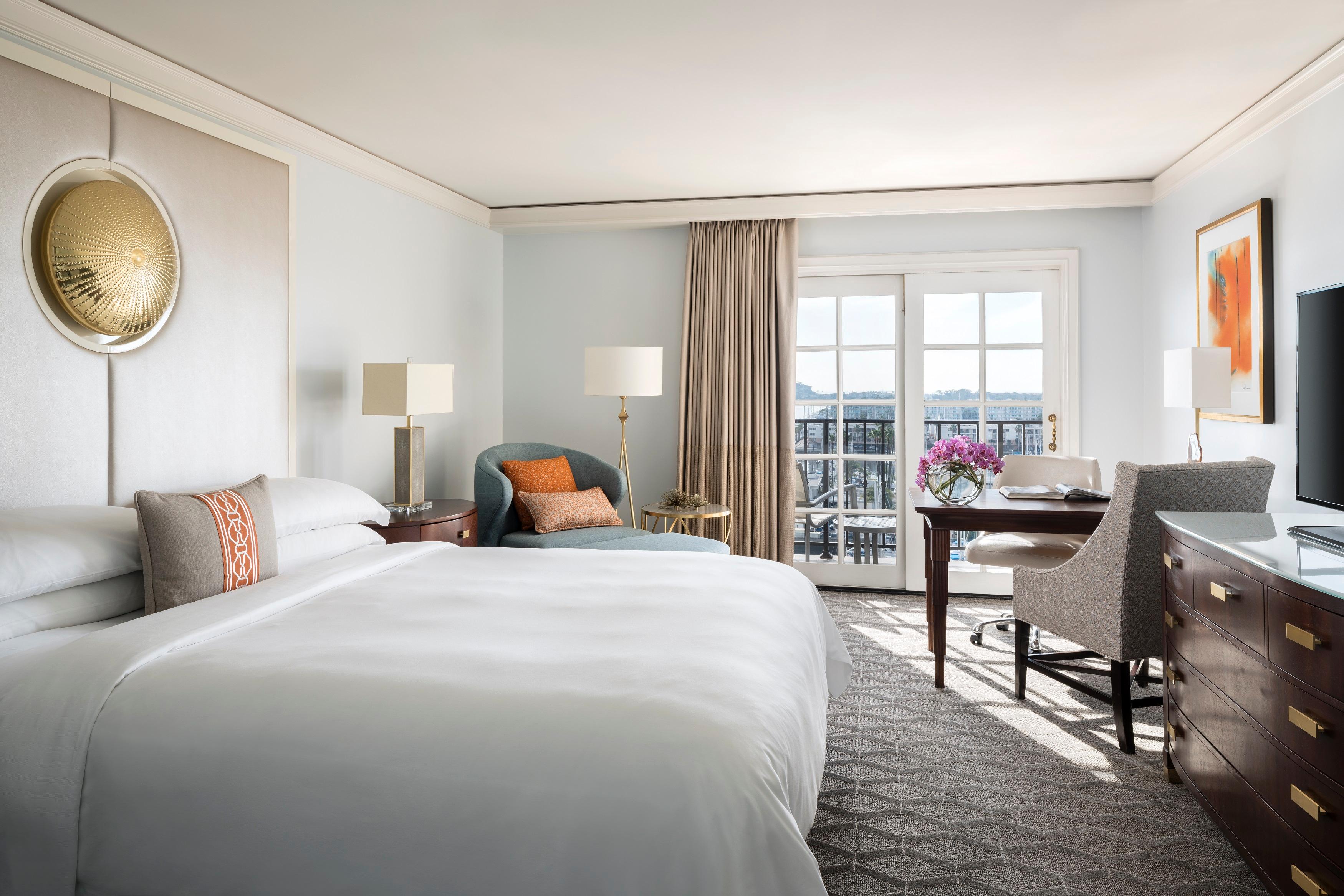 The Ritz-Carlton, Marina del Rey Resort Grounds