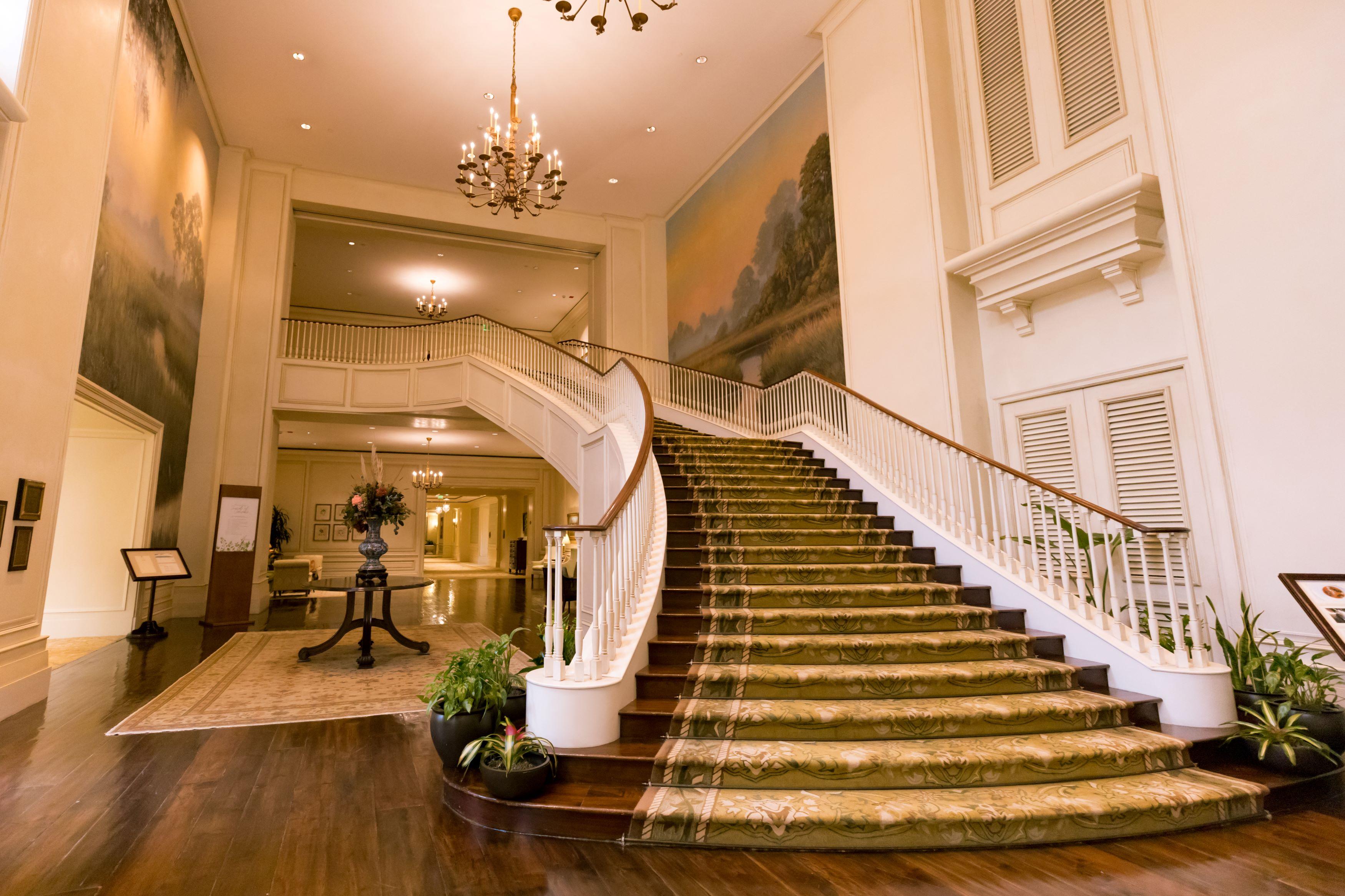 Charleston Suite