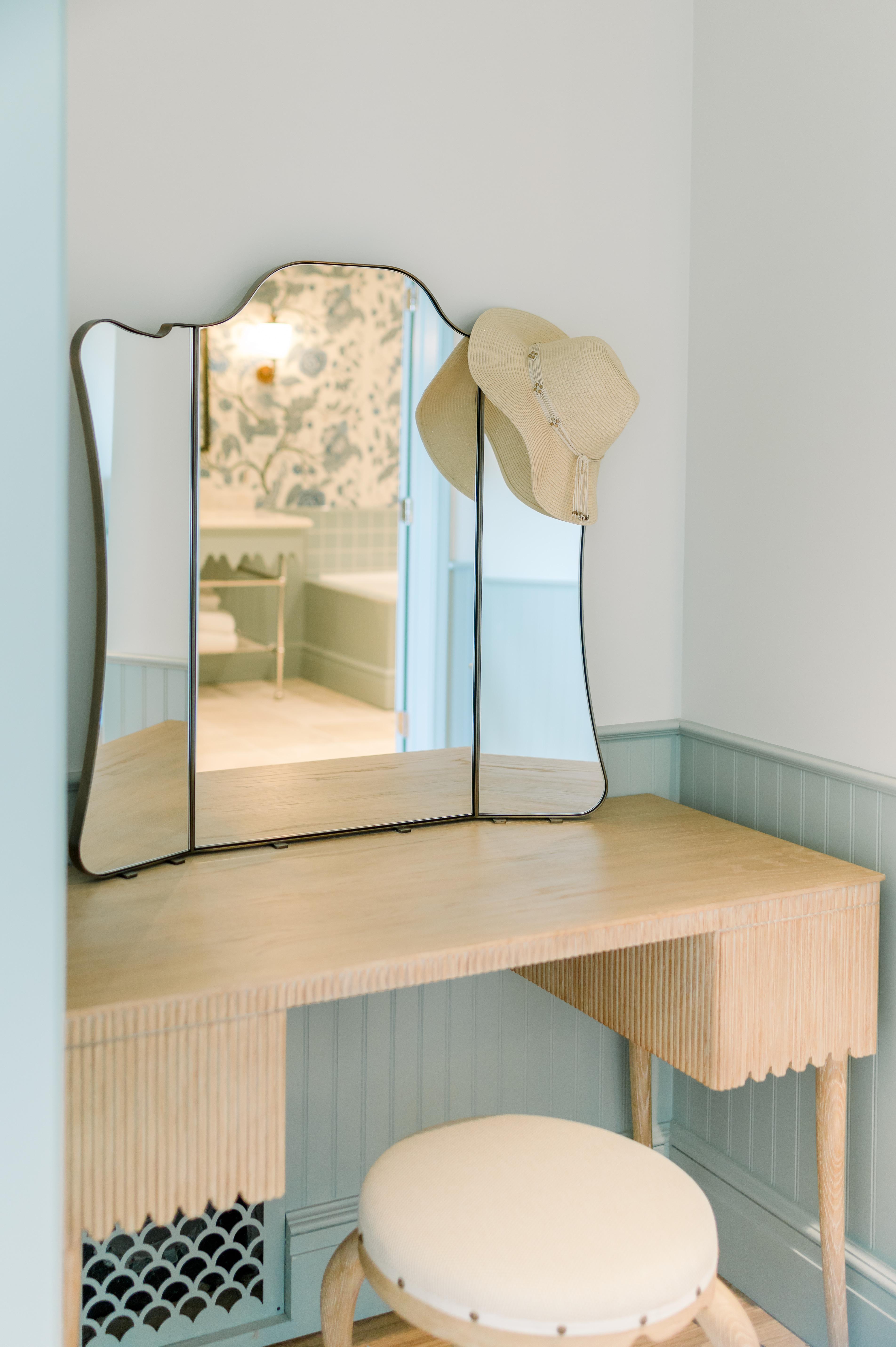 The Sanderling Suite