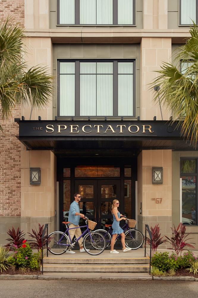 The Spectator Hotel Suite