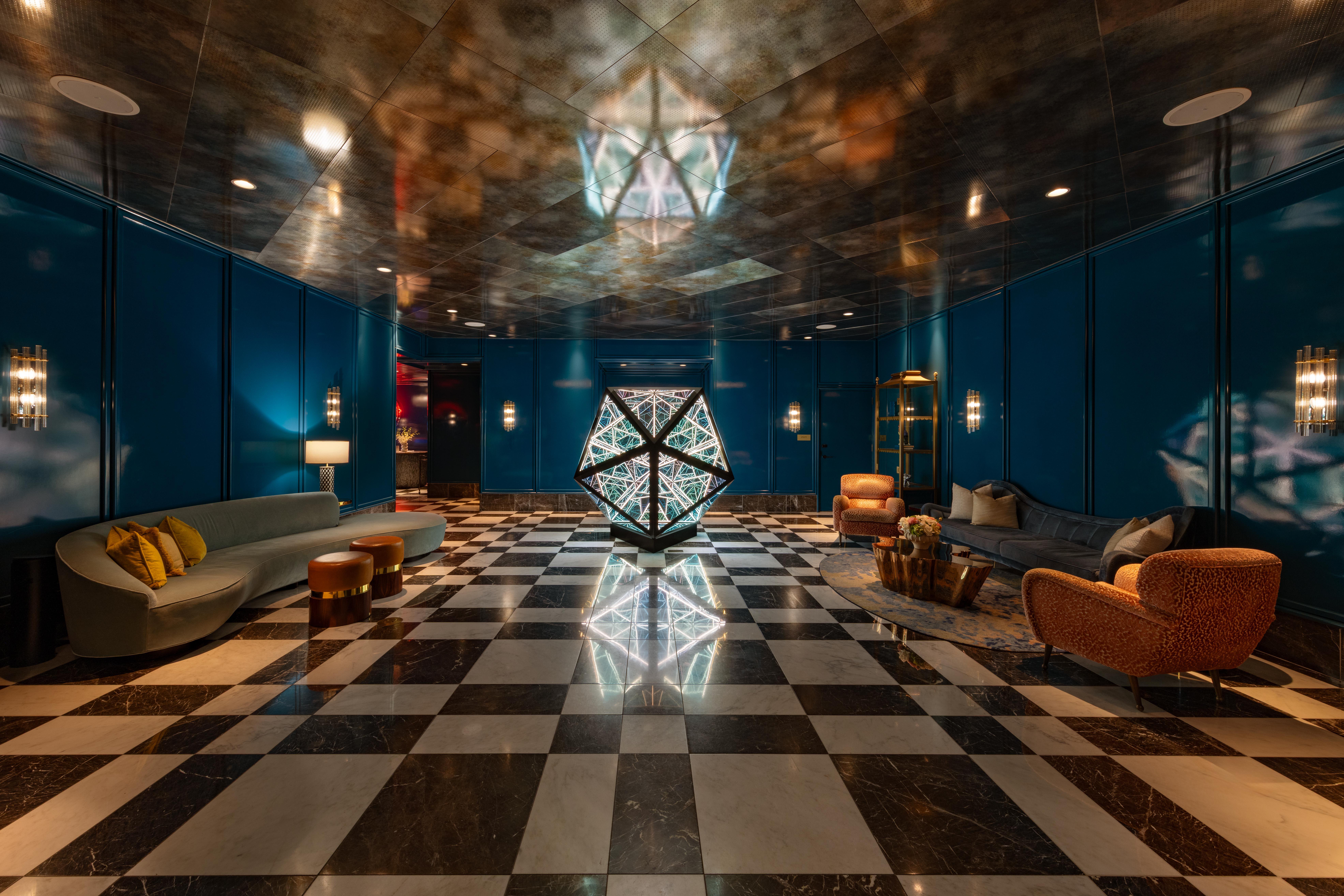Sunset Queen Room