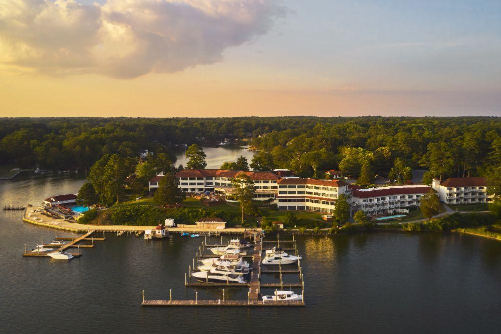 The Tides Inn Resort Grounds