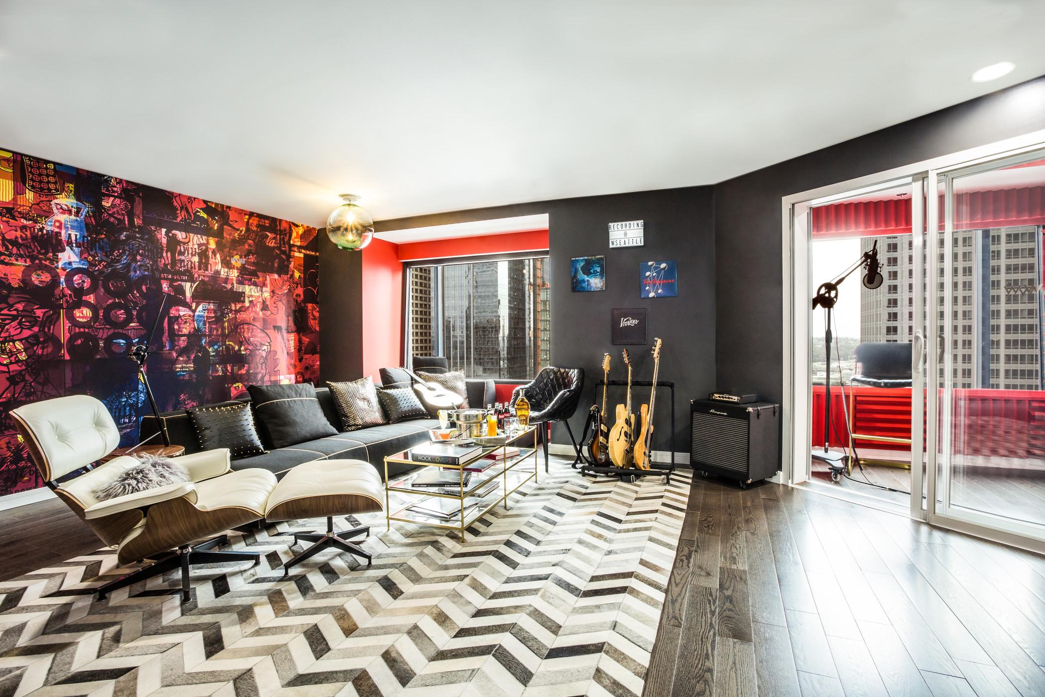 W Seattle Suite