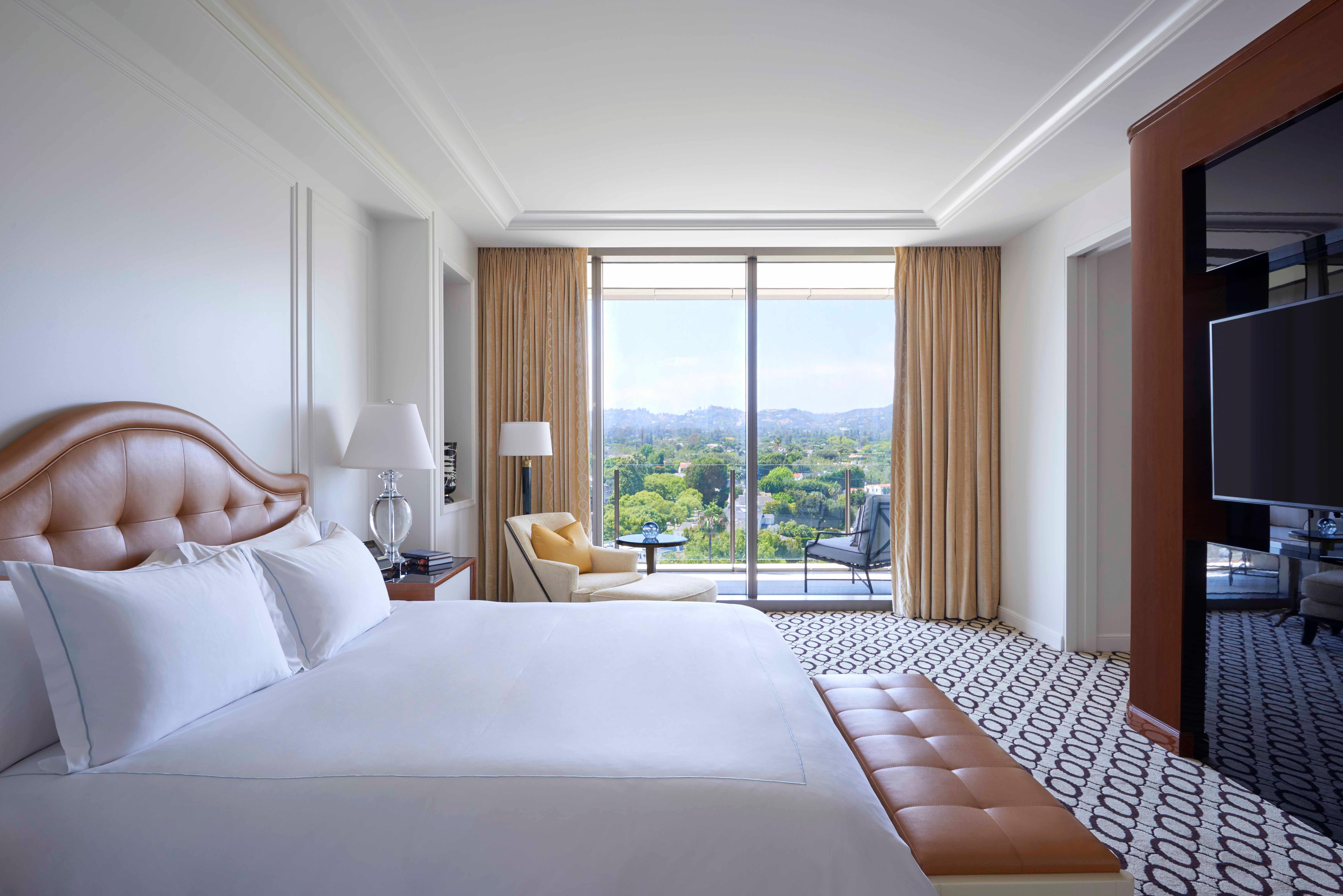 Waldorf Astoria Beverly Hills Suite