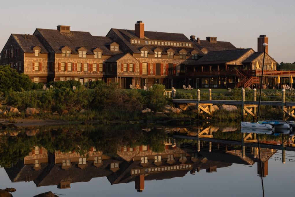 Weekapaug Inn