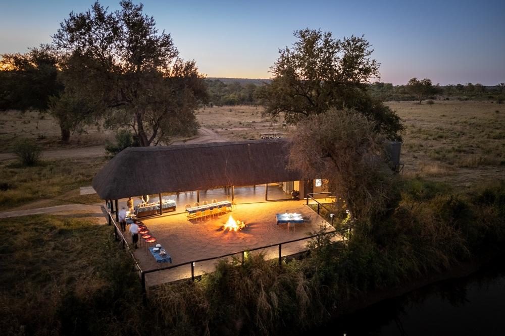 Bush Dinner Under the Stars