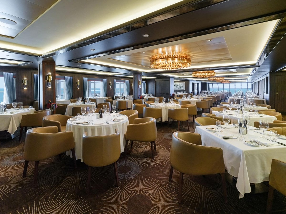 Discover the Freedom of Freestyle: Why Norwegian Cruise Line's Flexible Dining Revolutionizes Your Voyage