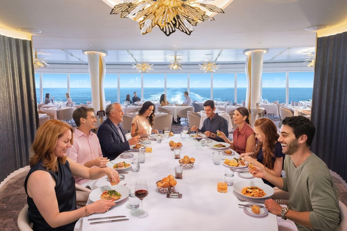 Discover the Freedom of Freestyle Cruising: How Norwegian Cruise Line Revolutionized Dining at Sea