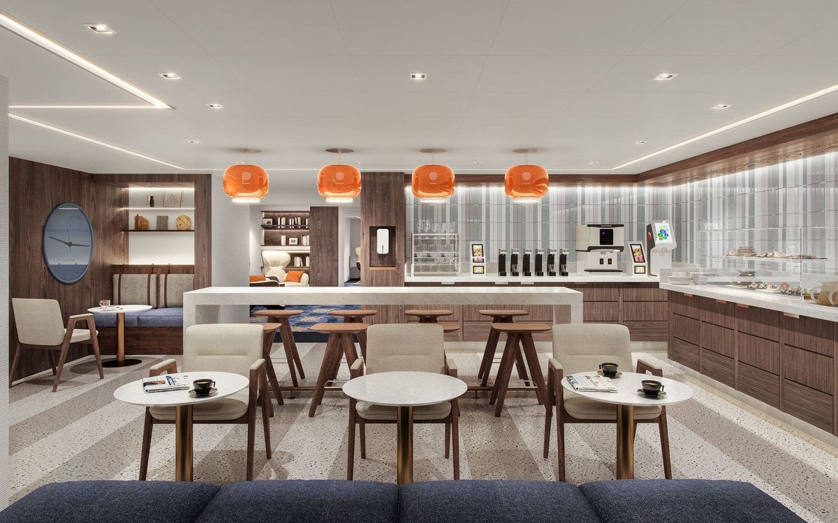 Solo Travel Made Easy: How Norwegian Cruise Line Revolutionizes Cruising for Singles