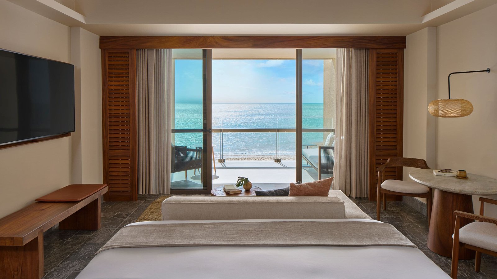 Private plunge pool balcony overlooking Caribbean Sea on suite terrace