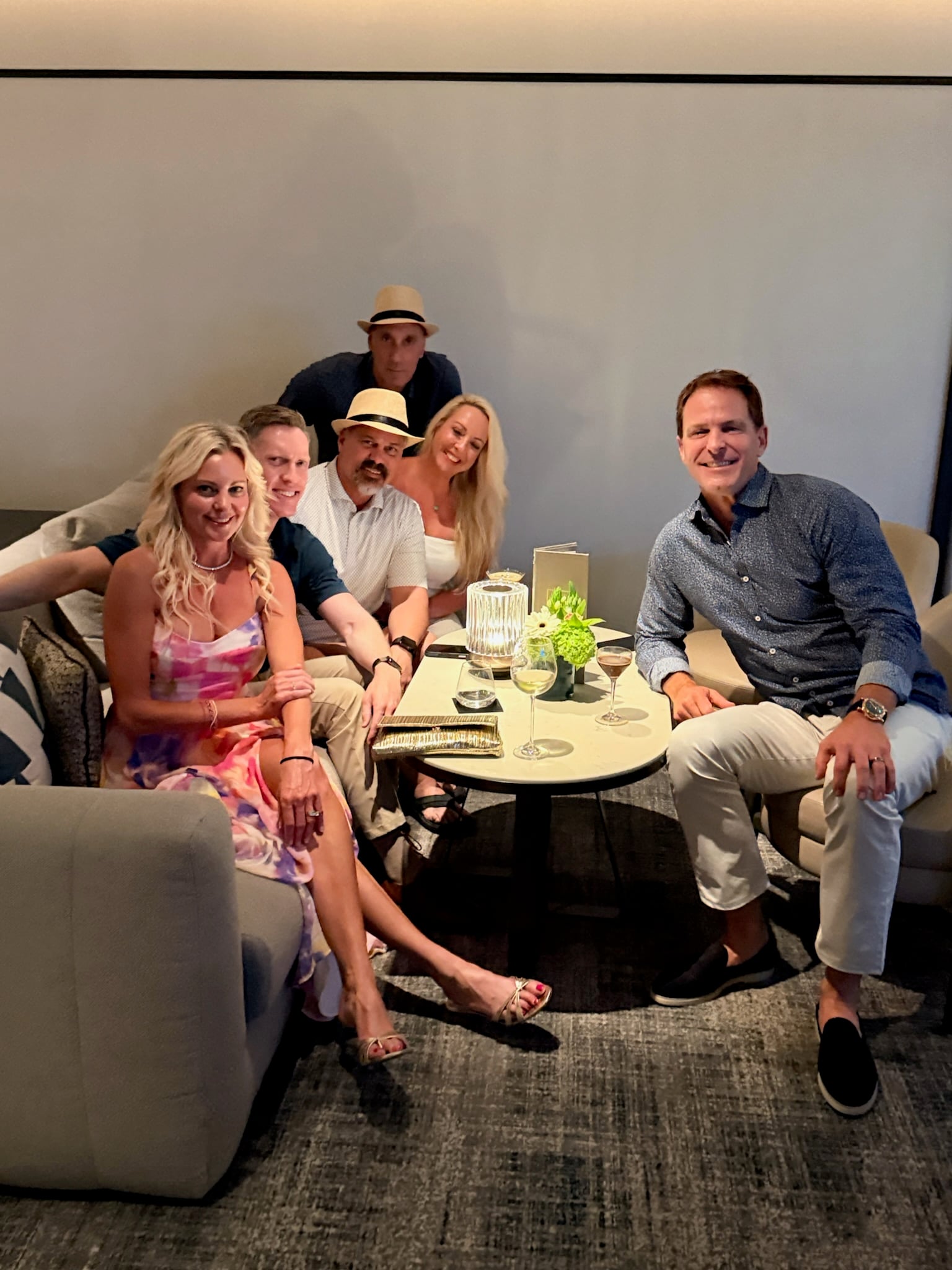 Social evening drinks and cocktails with friends in the lounge on Ilma
