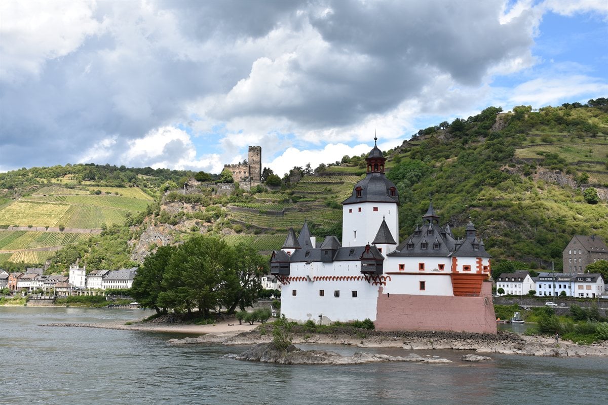 Marksburg Castle medieval fortress high above Braubach