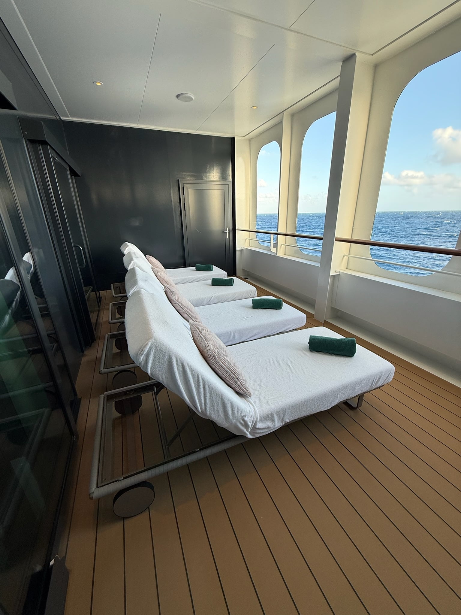 Outdoor private oceanfront relaxation deck at The Ritz-Carlton Spa on Ilma