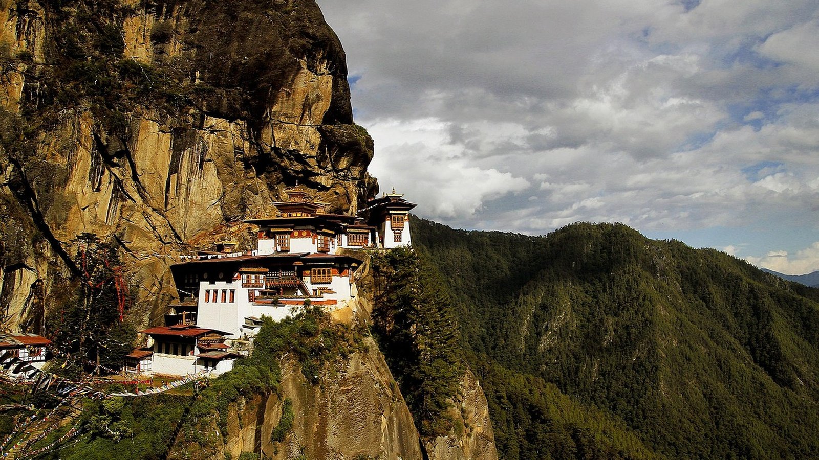 Best Bhutan Cultural Tours Travel Agents