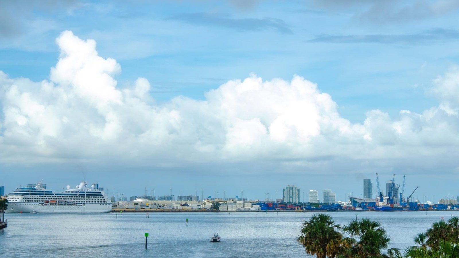 Best Cruises Out of Miami Travel Agents