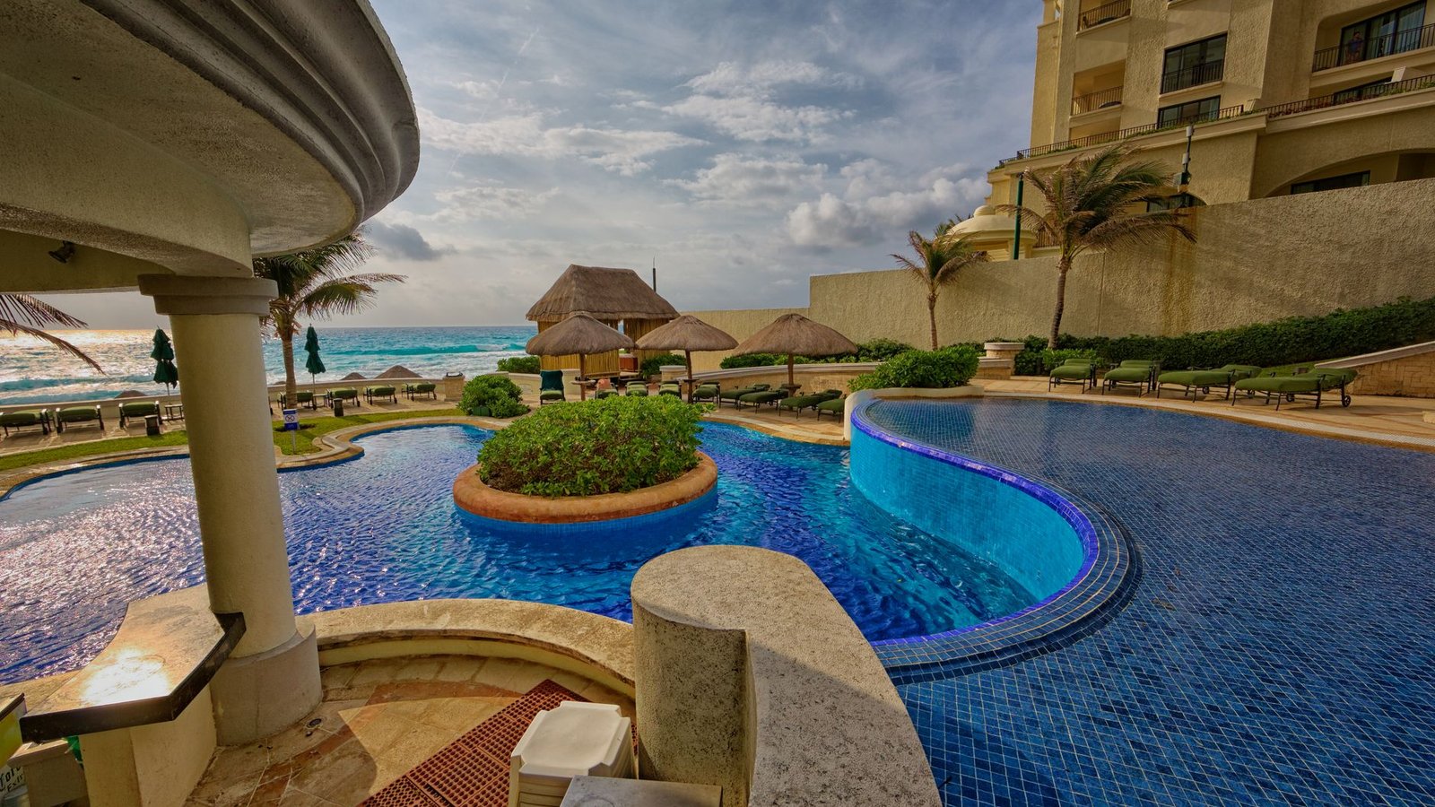 Dreams Resorts