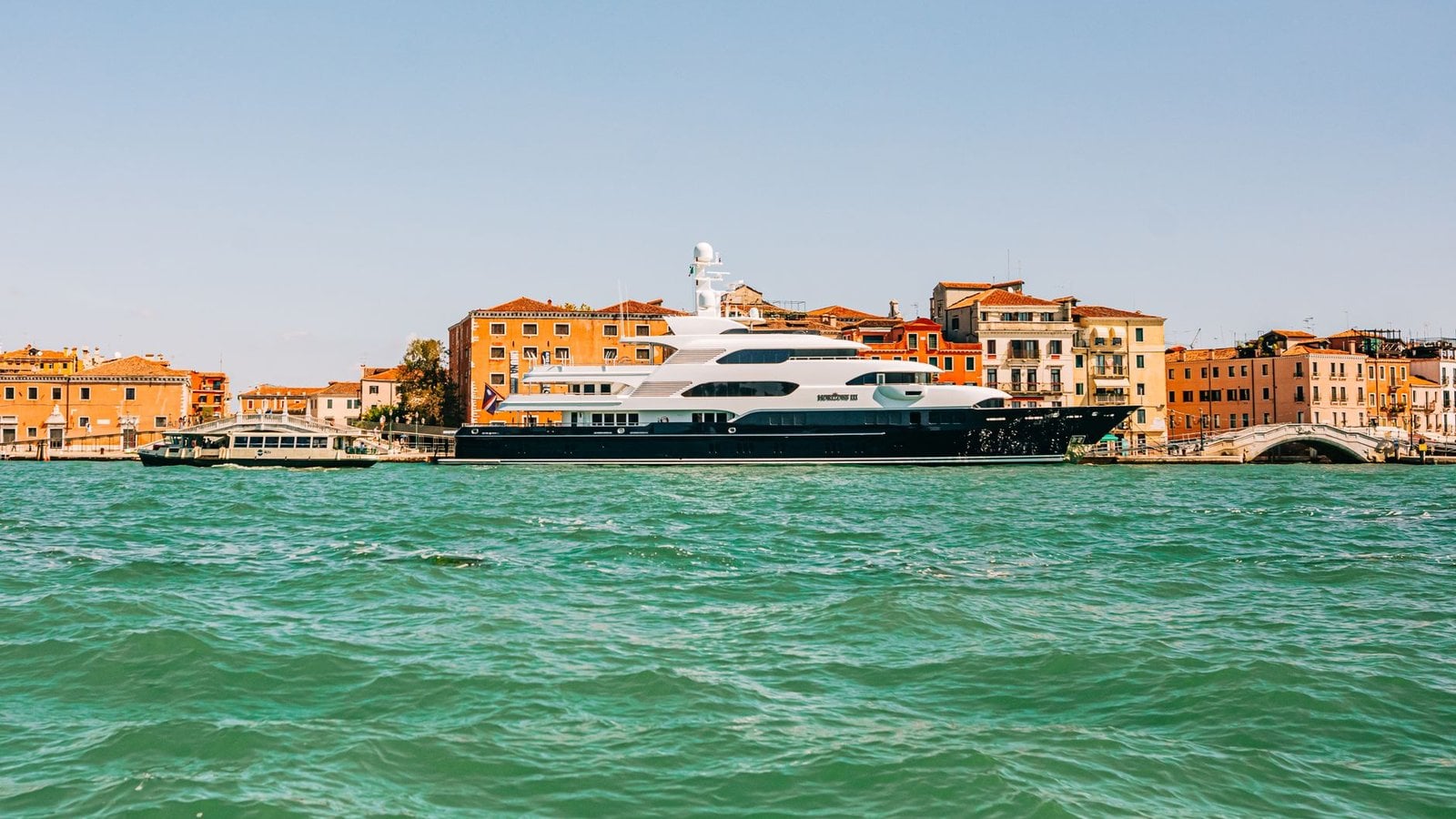 Emerald Cruises